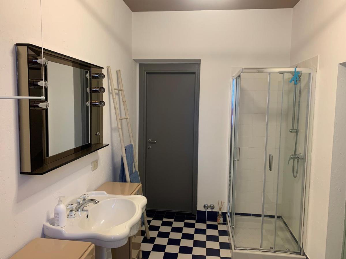 Agriturismo Bottega Di Rosanna Castagnole delle Lanze Dış mekan fotoğraf