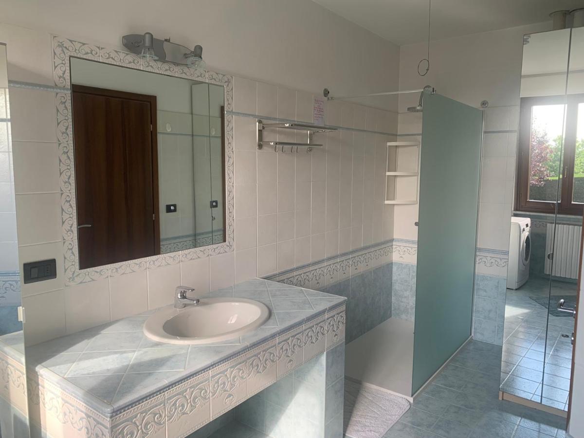 Agriturismo Bottega Di Rosanna Castagnole delle Lanze Dış mekan fotoğraf